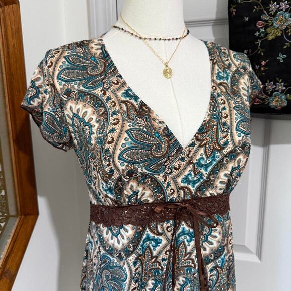 VTG Y2K Julie's Closet Dark Brown & Blue Paisley V Neck Layered Fairy Top S - Picture 2 of 7